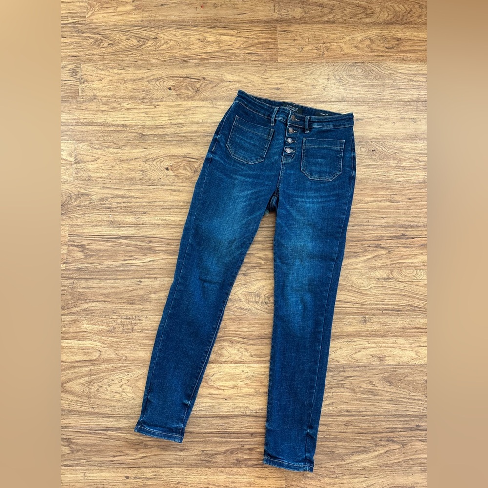 judy blue jeans | high rise button fly | skinny fit | size 7/28 - Picture 2 of 8